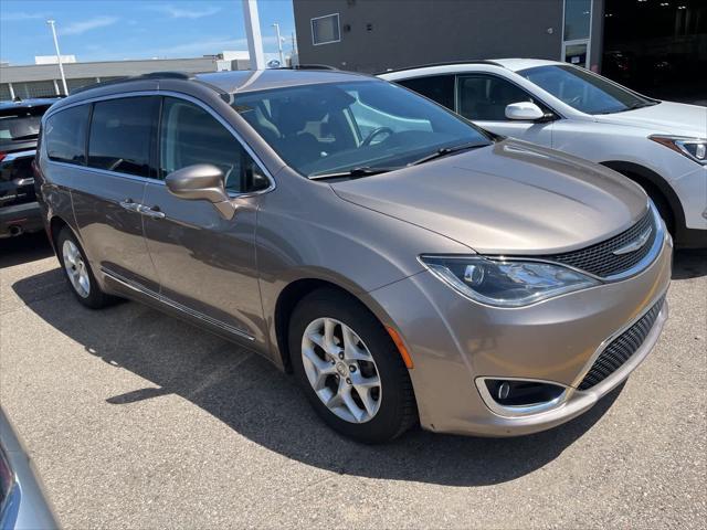 used 2017 Chrysler Pacifica car, priced at $11,900