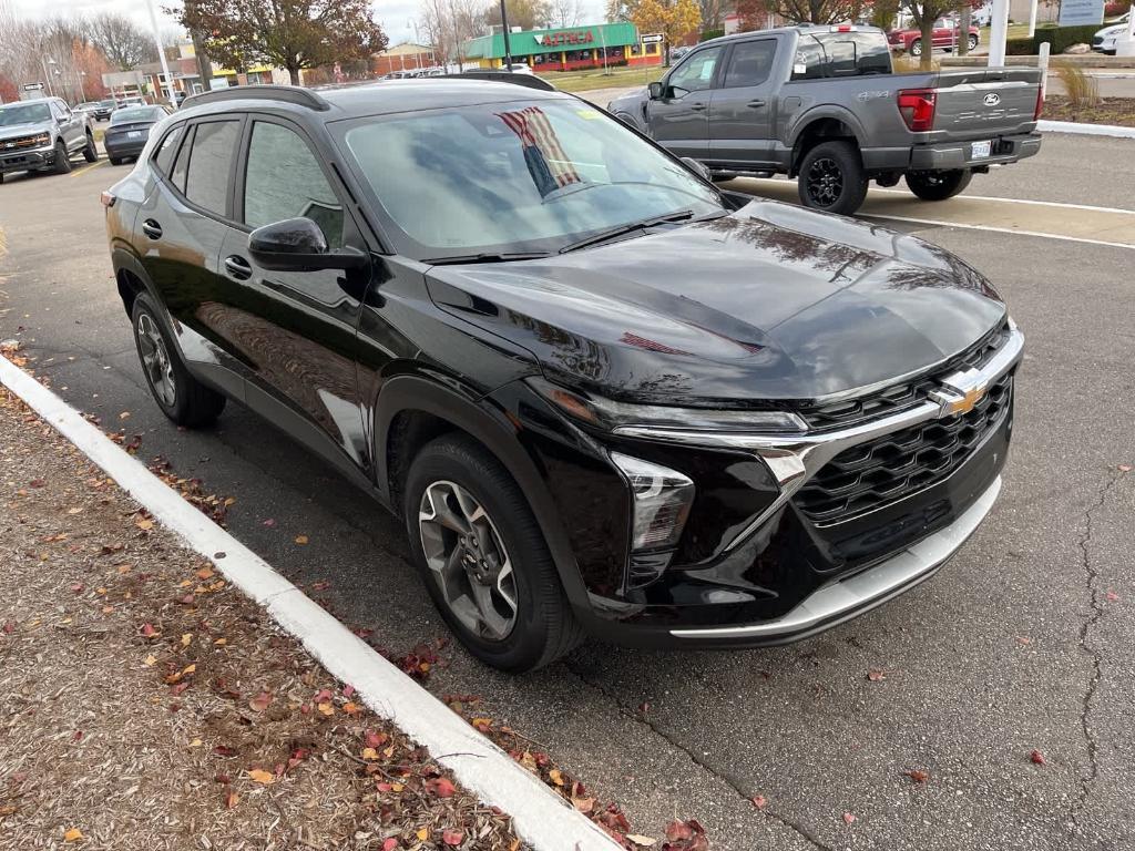 used 2025 Chevrolet Trax car, priced at $20,695