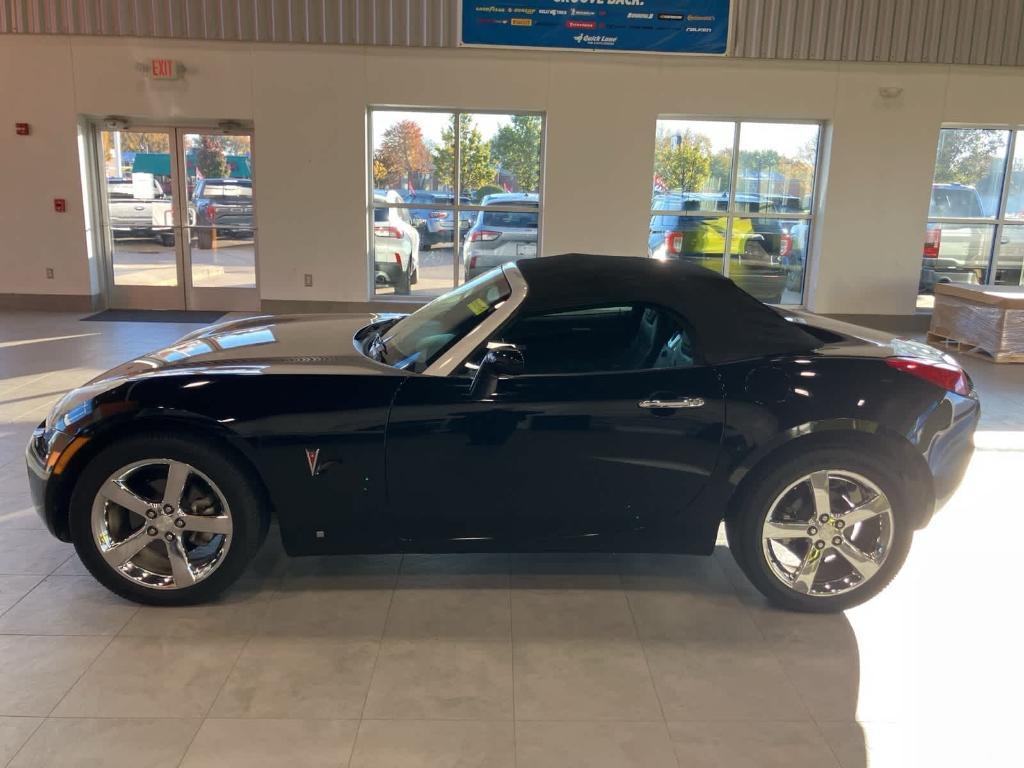 used 2007 Pontiac Solstice car, priced at $12,500