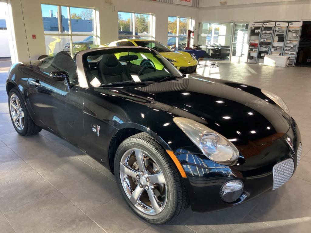 used 2007 Pontiac Solstice car, priced at $12,500