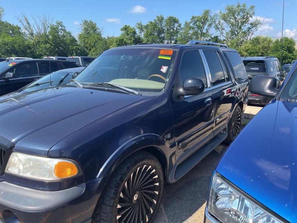 used 1998 Lincoln Navigator car, priced at $2,500