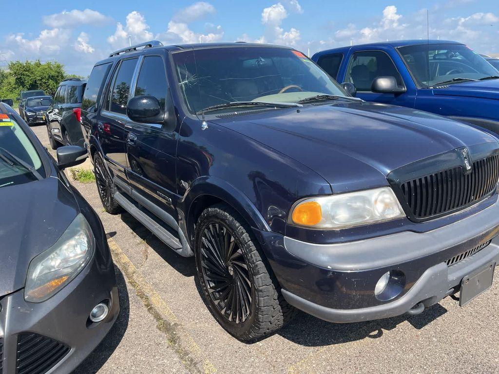 used 1998 Lincoln Navigator car, priced at $2,500