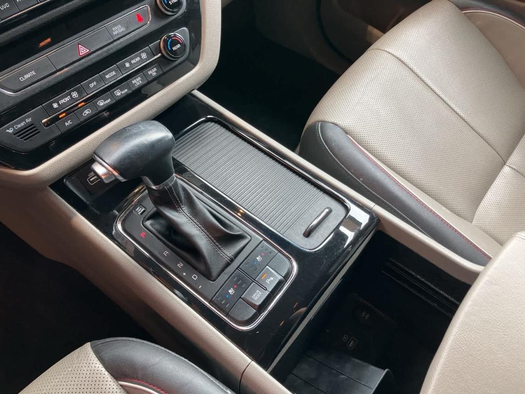 used 2018 Kia Sedona car, priced at $15,900