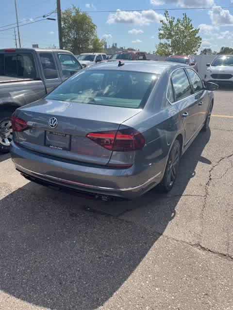 used 2019 Volkswagen Passat car