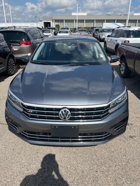 used 2019 Volkswagen Passat car