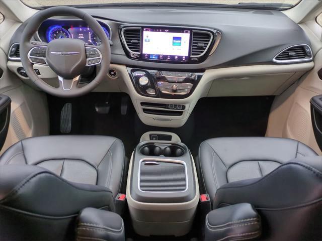 used 2024 Chrysler Pacifica car, priced at $32,995