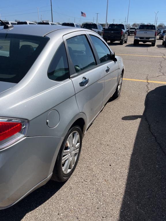 used 2010 Ford Focus car, priced at $1,500