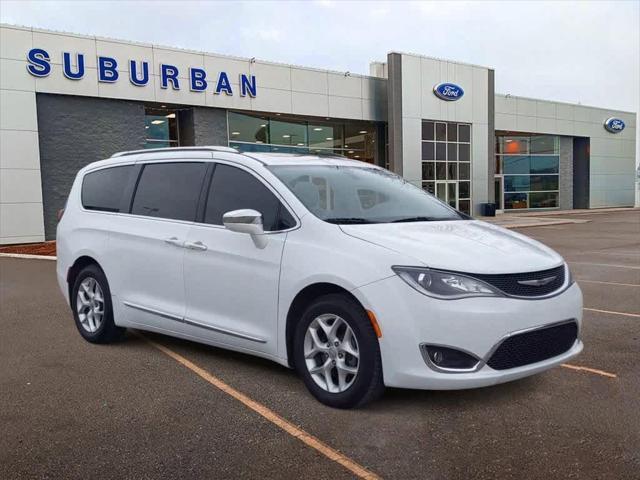 used 2020 Chrysler Pacifica car, priced at $18,500