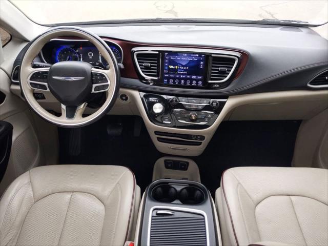 used 2020 Chrysler Pacifica car, priced at $18,500