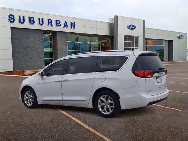 used 2020 Chrysler Pacifica car, priced at $18,500