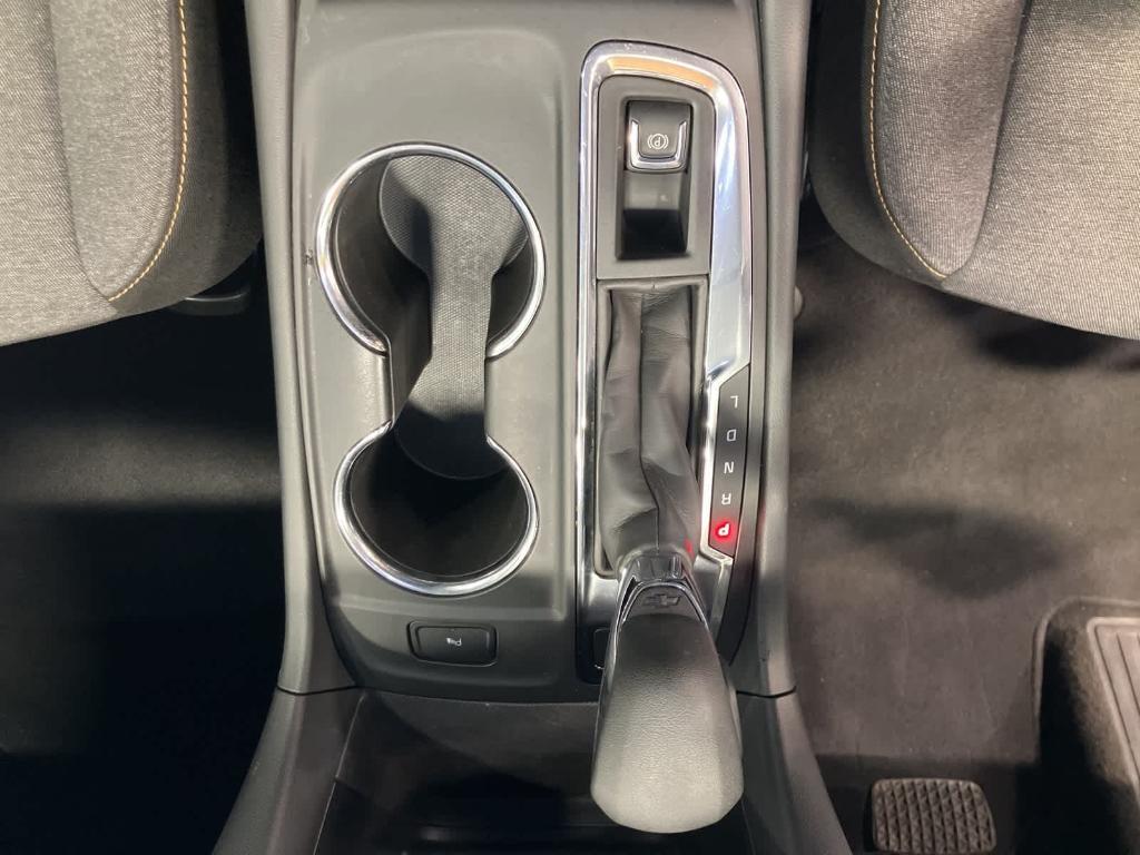 used 2022 Chevrolet Equinox car, priced at $19,995