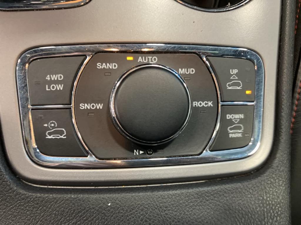 used 2020 Jeep Grand Cherokee car, priced at $19,900