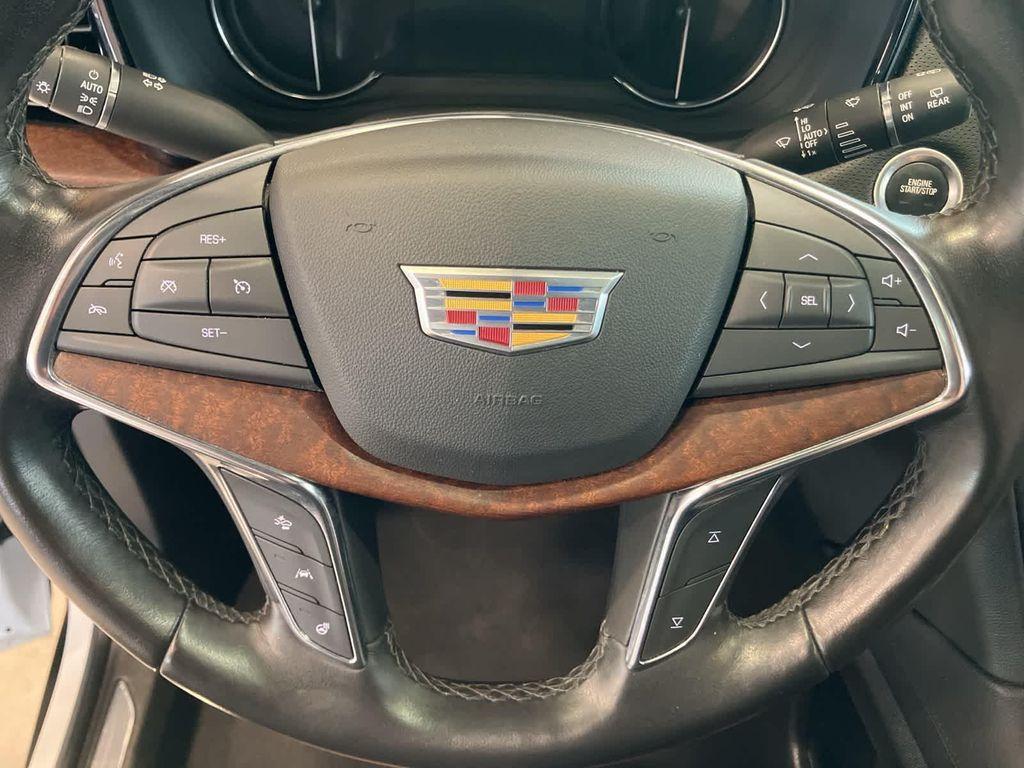used 2021 Cadillac XT5 car, priced at $29,495