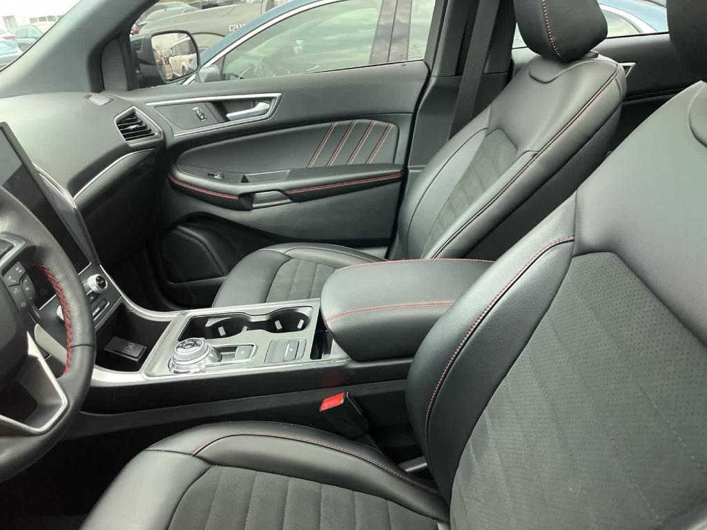 used 2023 Ford Edge car, priced at $30,995