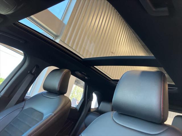 used 2023 Ford Edge car, priced at $30,995