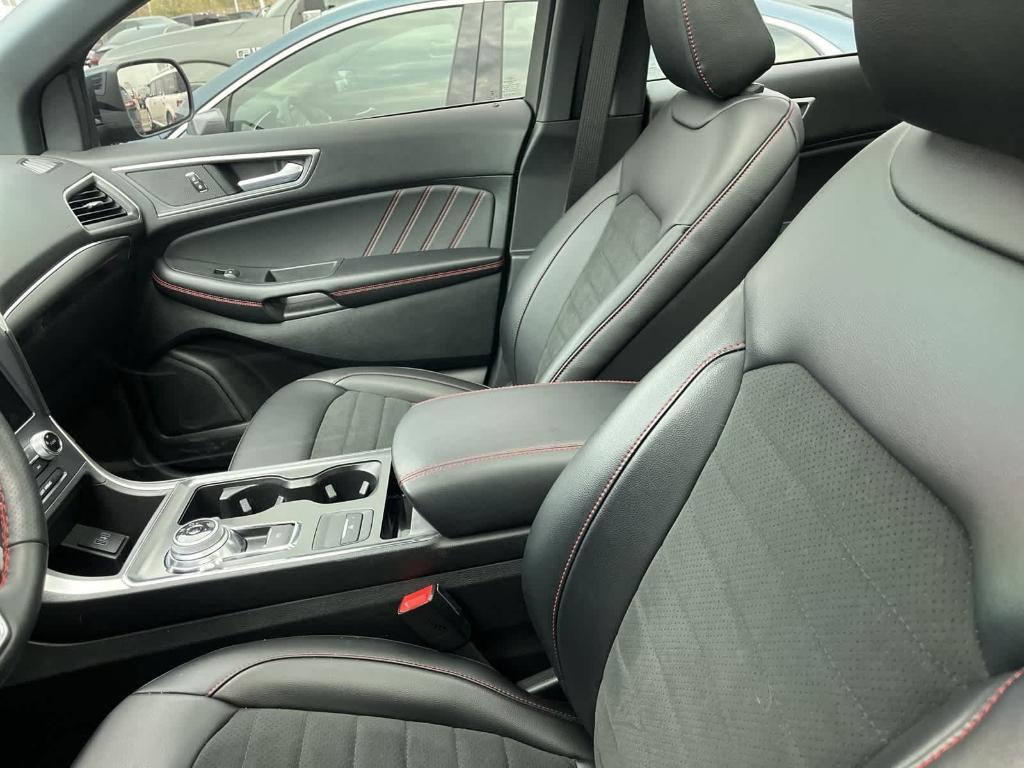 used 2023 Ford Edge car, priced at $30,995