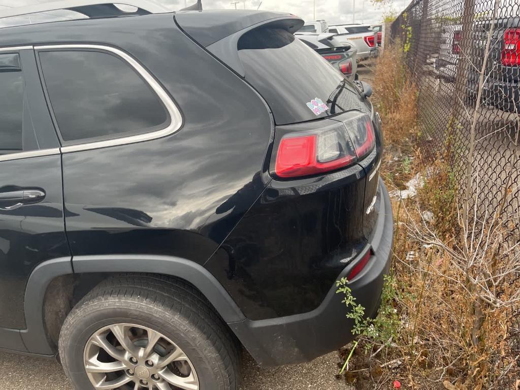 used 2019 Jeep Cherokee car, priced at $13,600