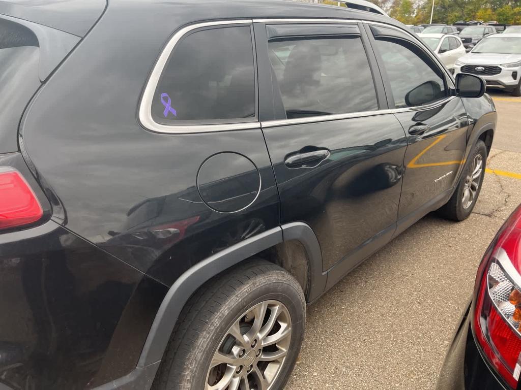 used 2019 Jeep Cherokee car, priced at $13,600