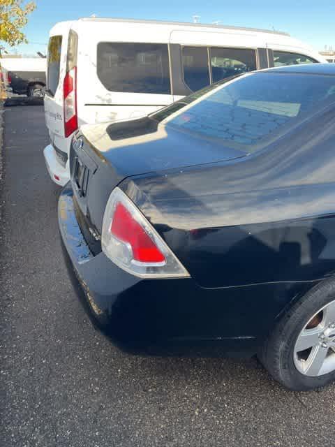 used 2006 Ford Fusion car, priced at $1,900