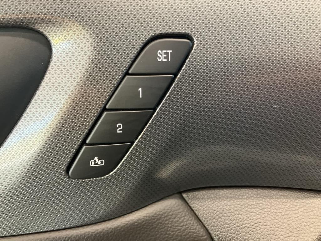 used 2018 Chevrolet Traverse car, priced at $16,600