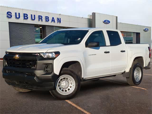 used 2024 Chevrolet Colorado car, priced at $27,895