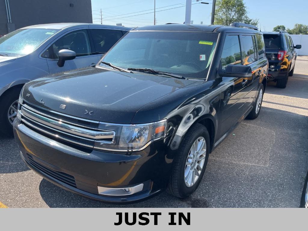 used 2013 Ford Flex car, priced at $8,900