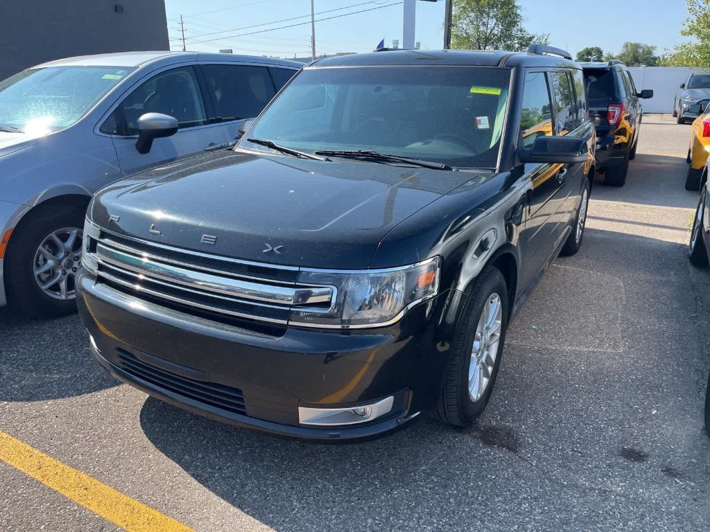 used 2013 Ford Flex car, priced at $8,900