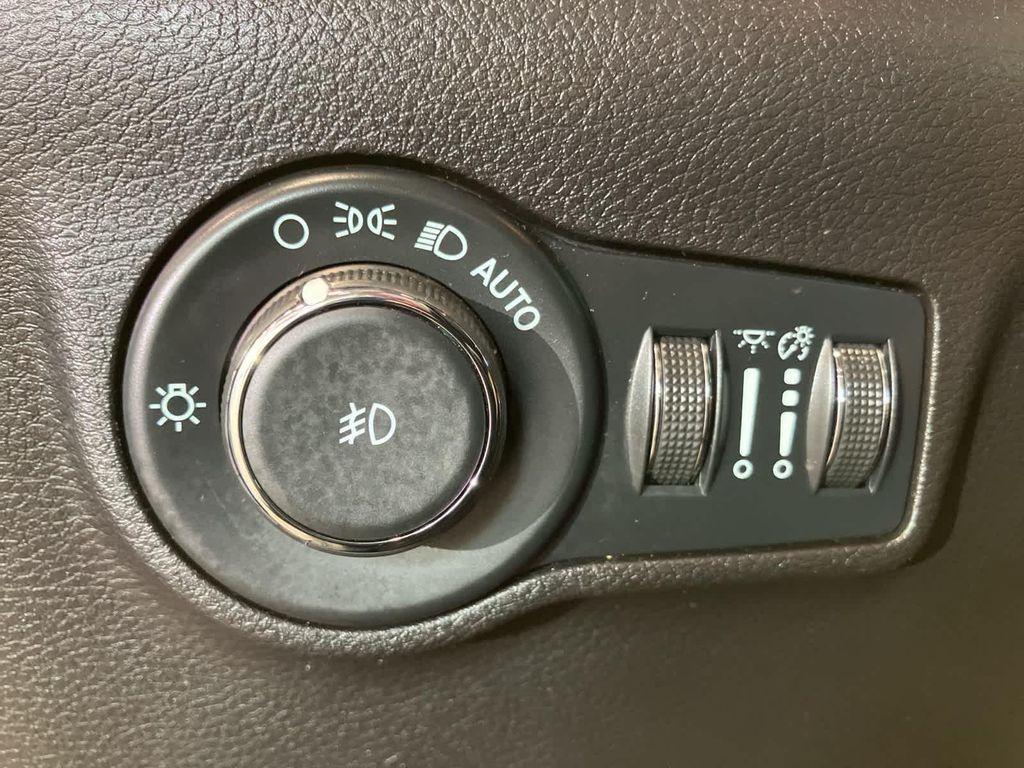 used 2022 Jeep Compass car, priced at $21,595