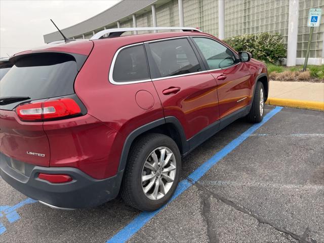 used 2014 Jeep Cherokee car, priced at $10,900