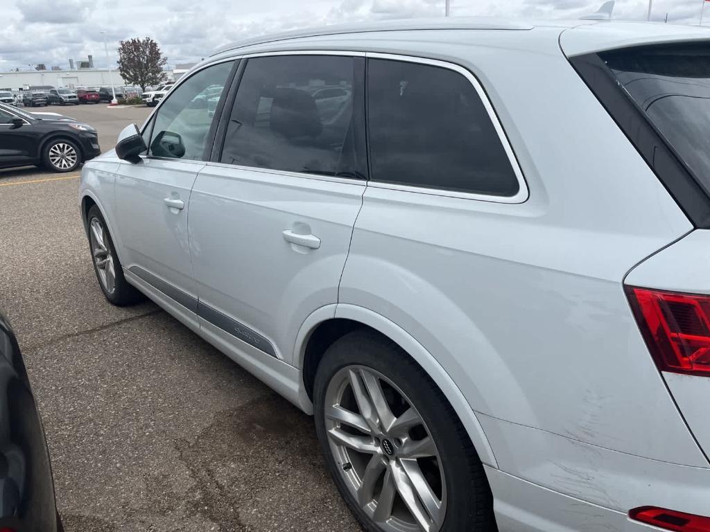used 2018 Audi Q7 car, priced at $16,900