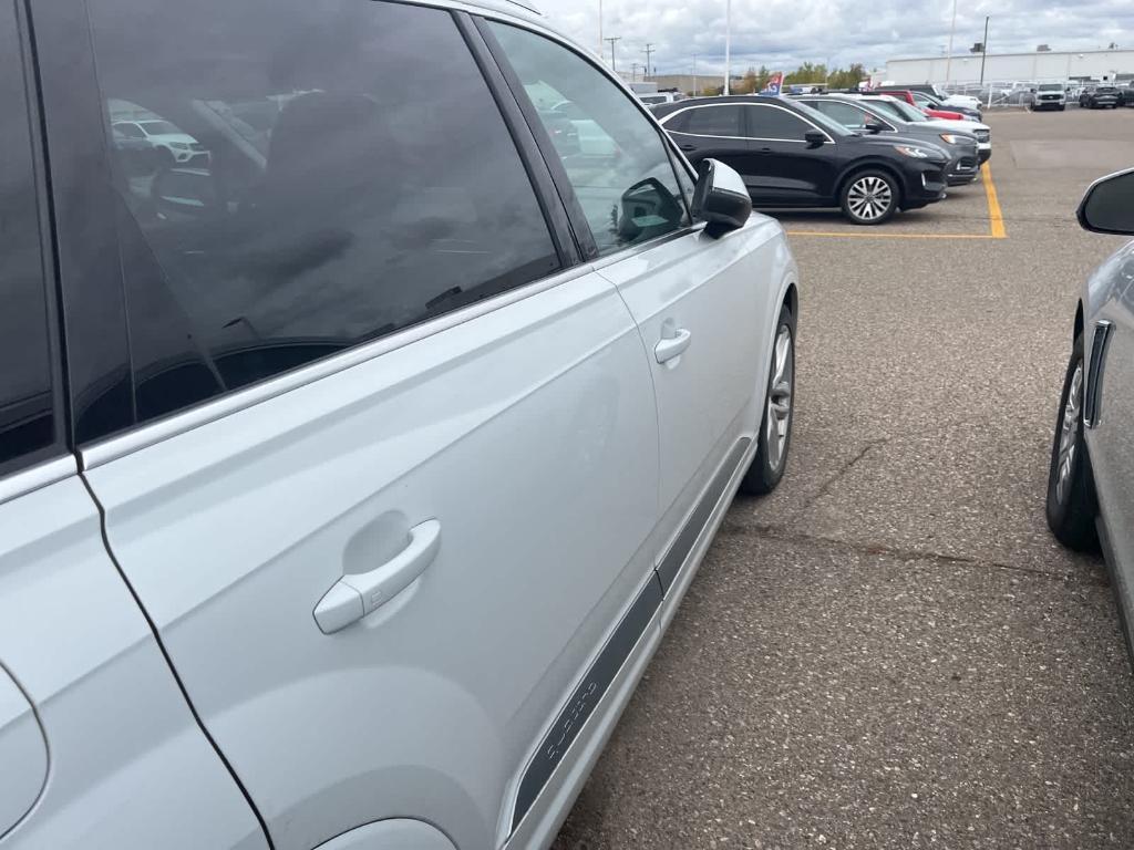 used 2018 Audi Q7 car, priced at $16,900