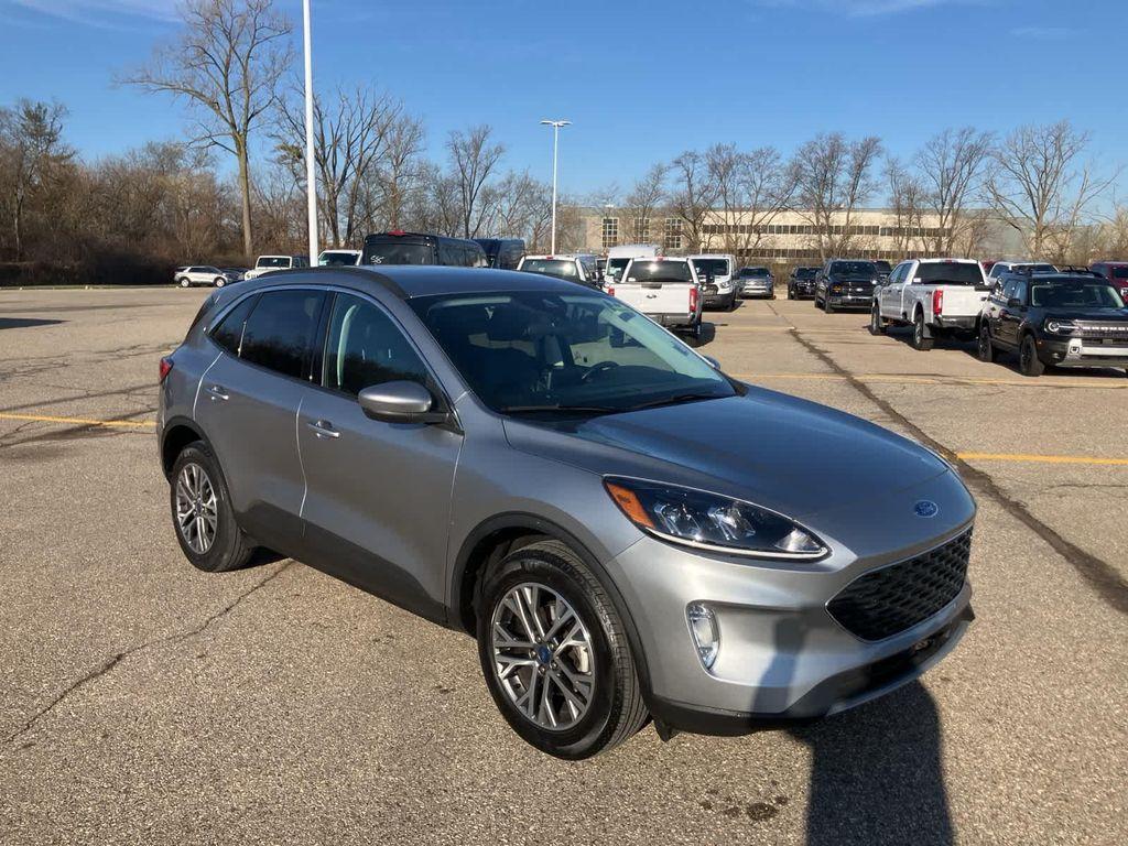 used 2022 Ford Escape car, priced at $21,595