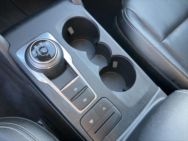 used 2022 Ford Escape car, priced at $23,395