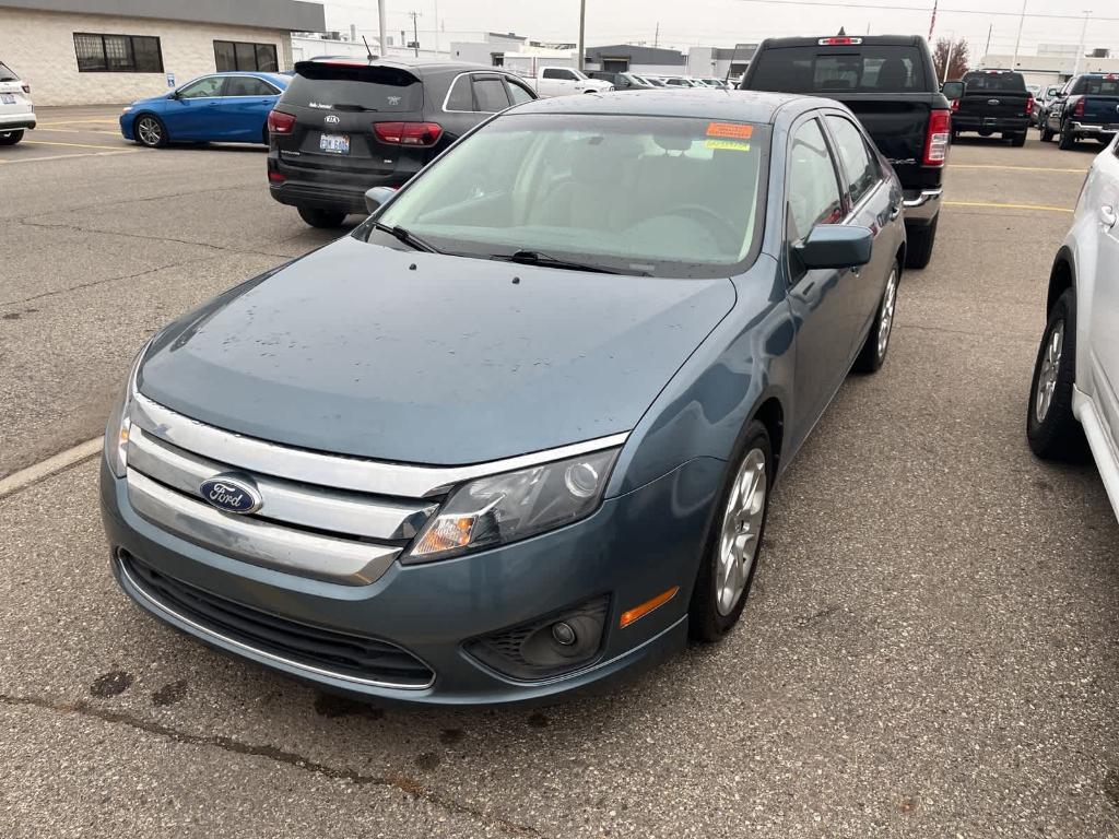 used 2011 Ford Fusion car, priced at $3,900