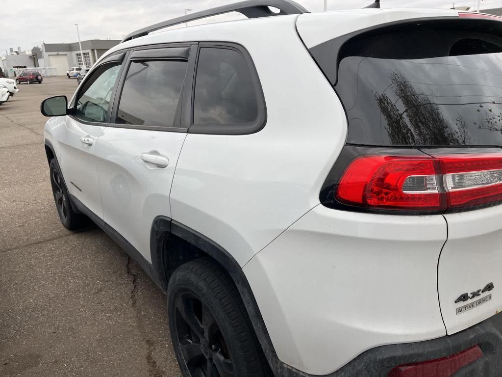 used 2016 Jeep Cherokee car, priced at $7,900