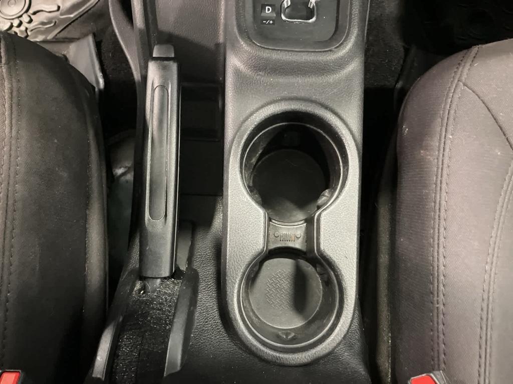 used 2015 Jeep Wrangler Unlimited car, priced at $12,900