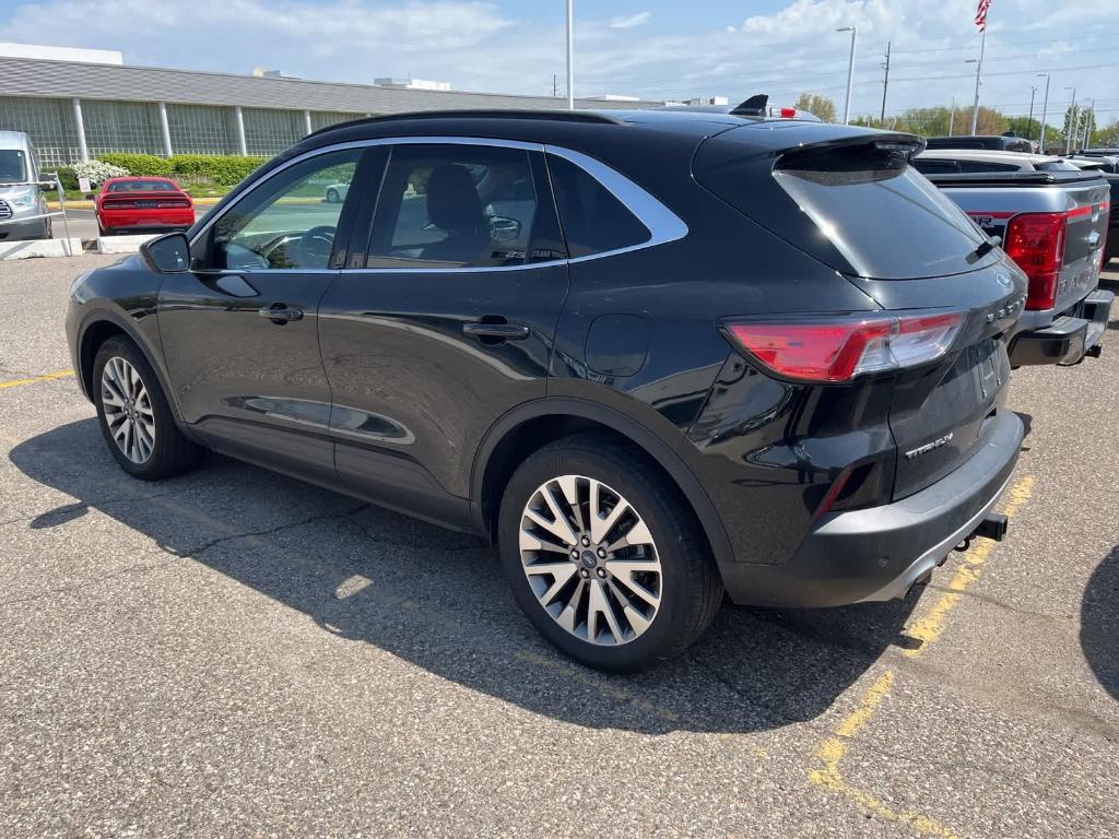 used 2022 Ford Escape car, priced at $25,995
