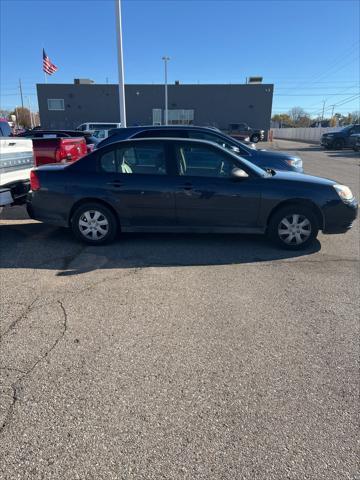 used 2005 Chevrolet Malibu car, priced at $2,900