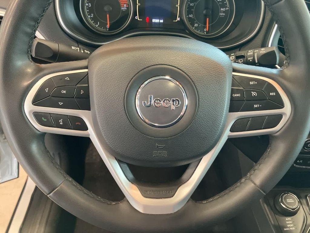 used 2022 Jeep Cherokee car, priced at $22,595