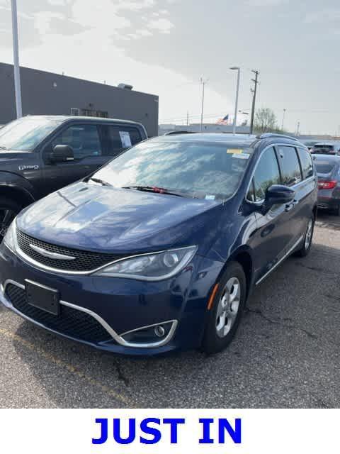 used 2017 Chrysler Pacifica car, priced at $14,800