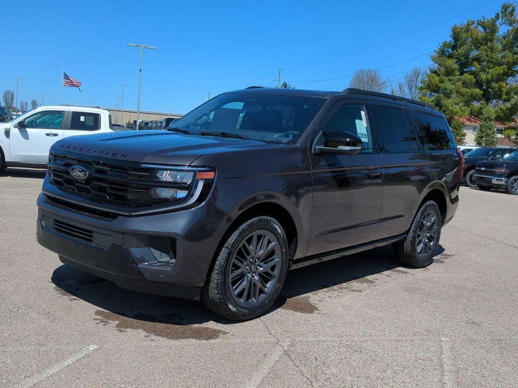 new 2025 Ford Expedition car, priced at $77,674
