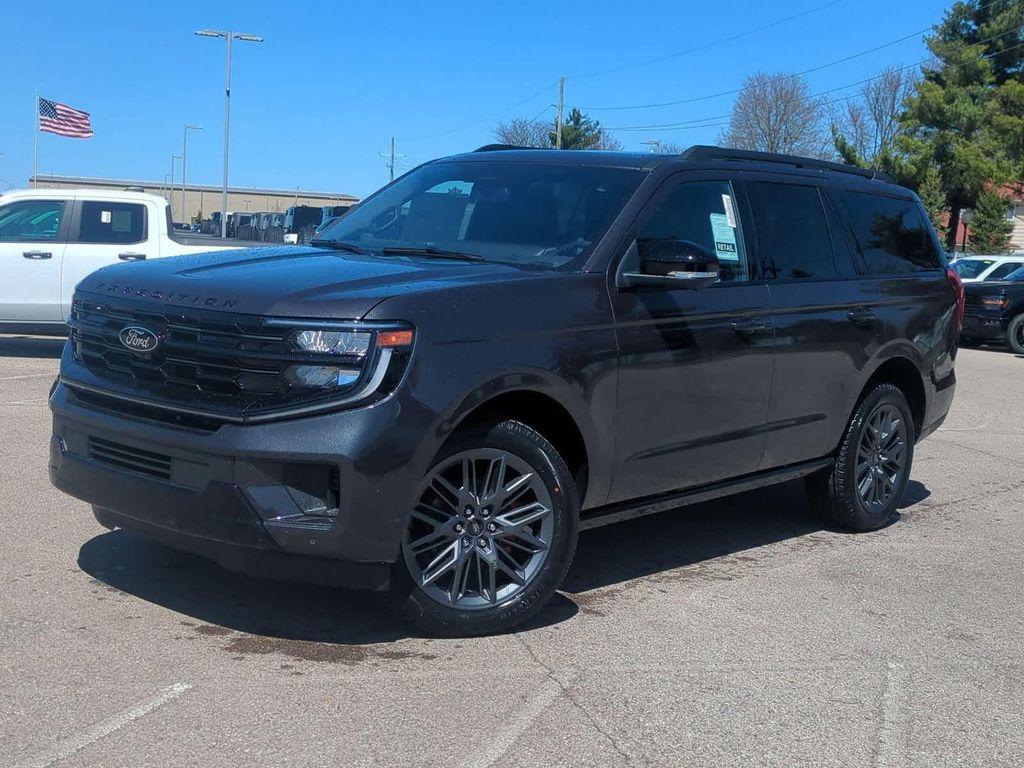 new 2025 Ford Expedition car, priced at $77,674