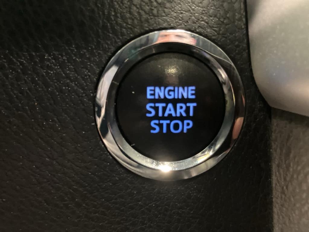 used 2019 Toyota Highlander car, priced at $21,900