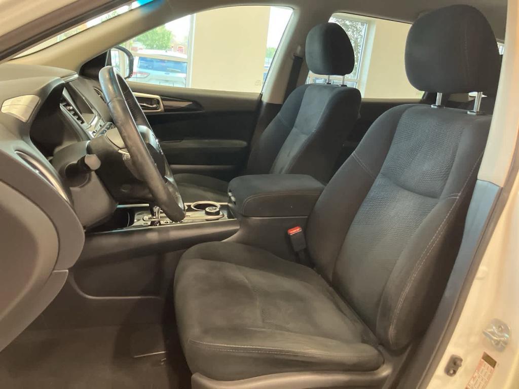 used 2016 Nissan Pathfinder car, priced at $10,900
