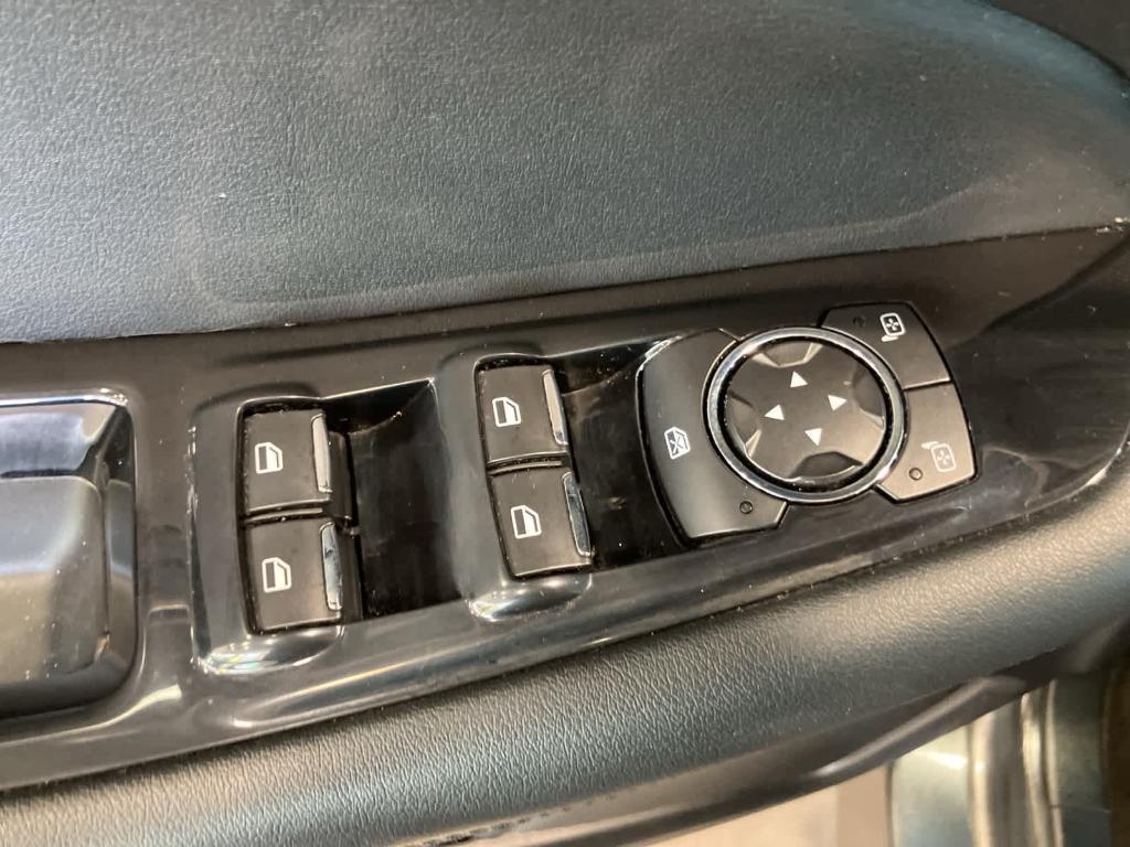 used 2019 Ford Edge car, priced at $15,900