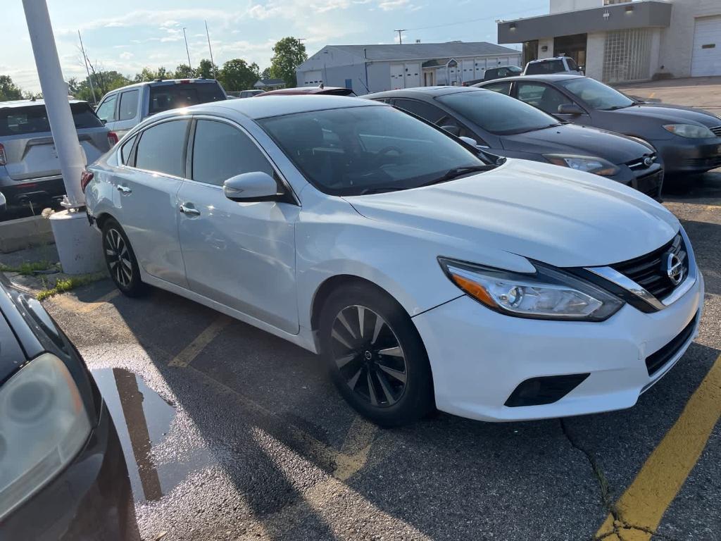 used 2018 Nissan Altima car, priced at $3,900