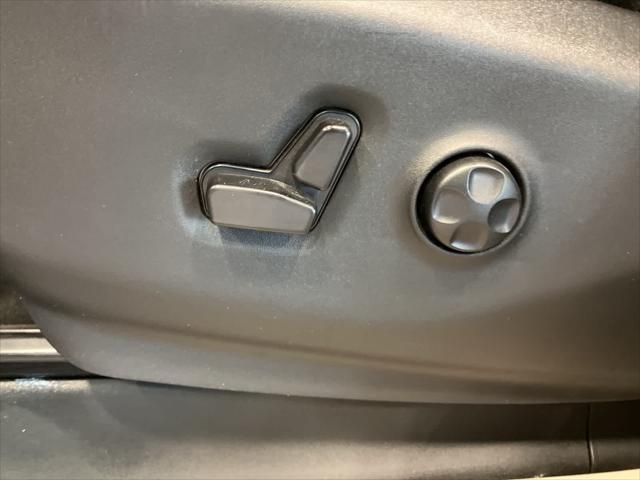 used 2024 Chrysler Pacifica car, priced at $32,995