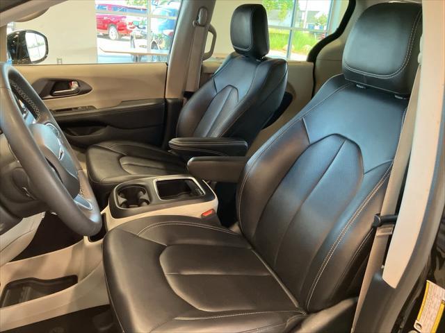 used 2024 Chrysler Pacifica car, priced at $32,995