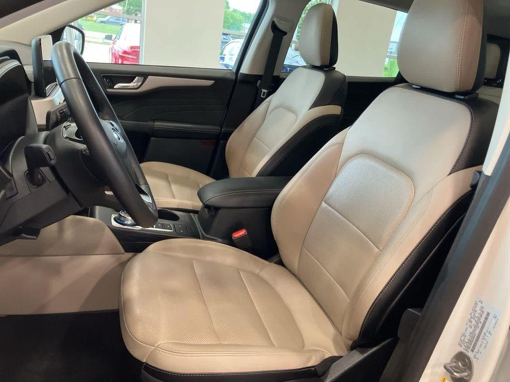 used 2022 Ford Escape car, priced at $21,695