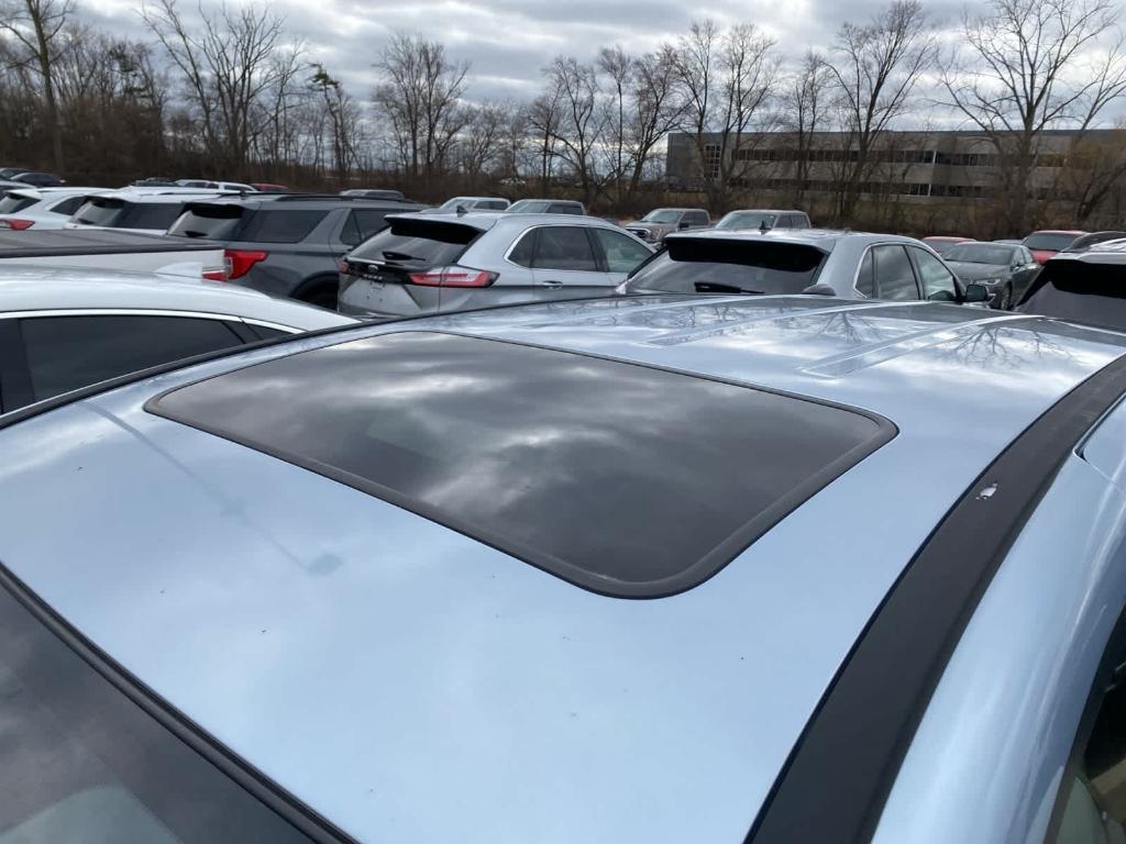 used 2012 Mazda Mazda5 car, priced at $1,400